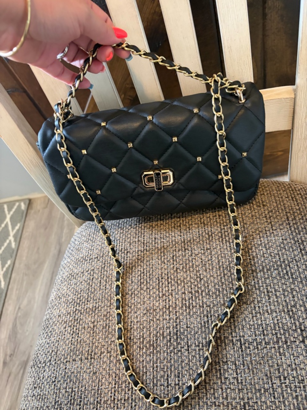 Badgley Mischka Black Quilted Crossbody with Gold Chain - Picture 3 of 10